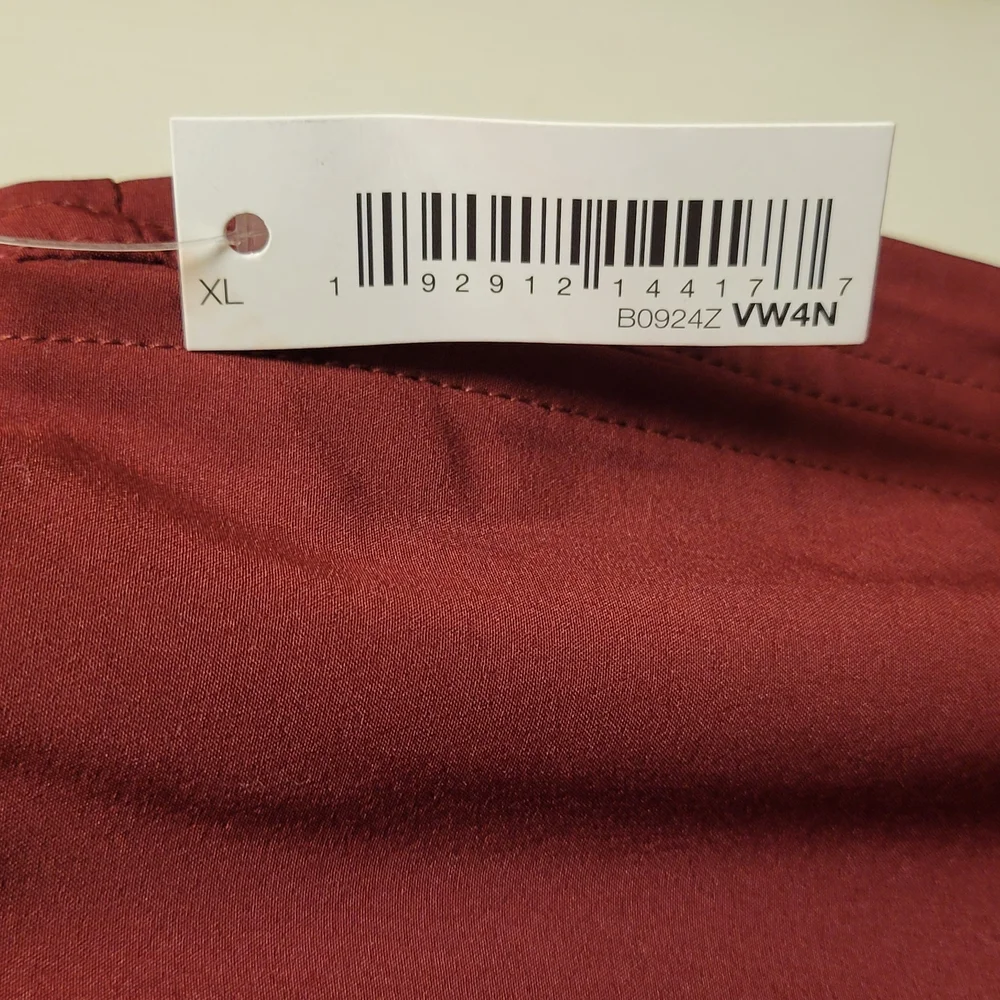 🌴 Amazon Basics Maroon Athletic Shorts Size XL NWOT - Picture 6 of 8